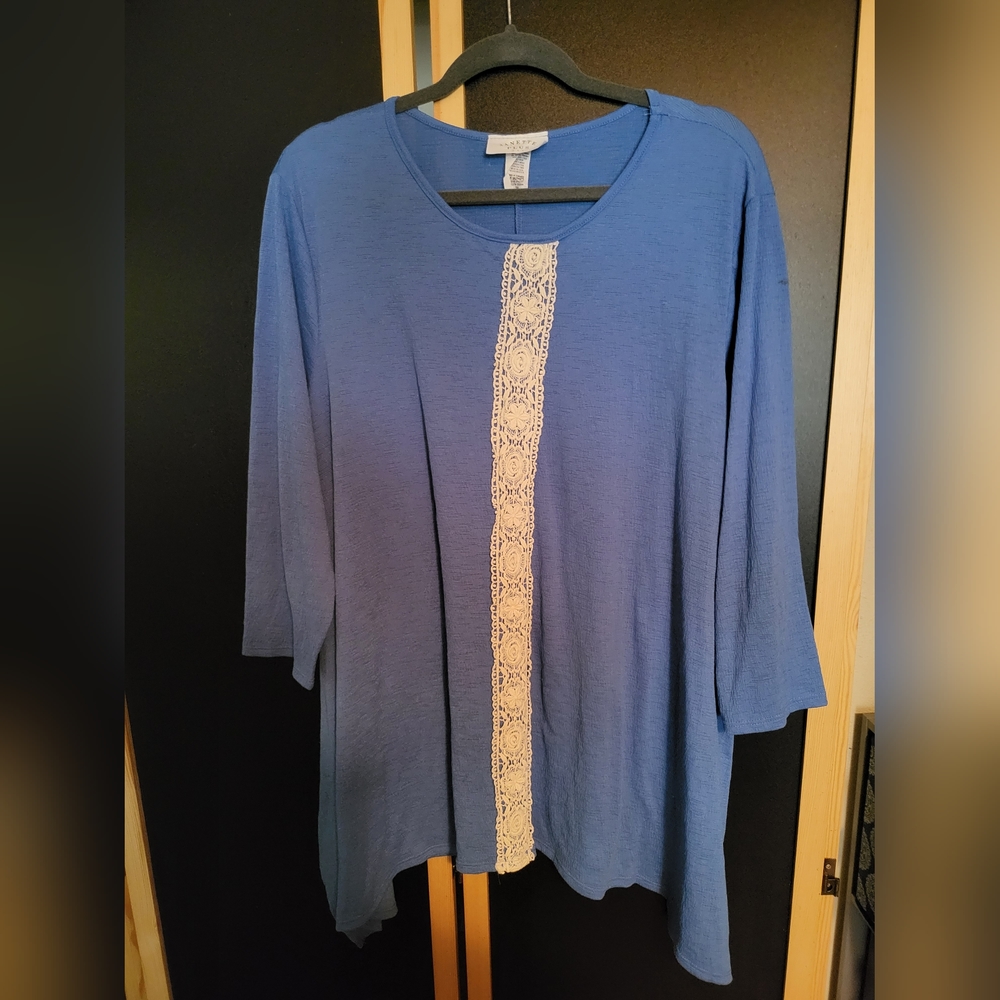 Janette Plus Quarter Sleeve Shirt